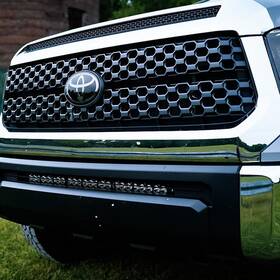 447160 Baja Designs S8 30 Inch Grille Lower Light Kit