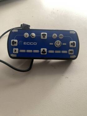 10r-04-5753 Ecco 10r-04 Light Bar Controller Model Ez1202 With Bracket