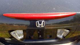 176.ho1m06 Honda High Mounted Stop Light 3rd Brake Sedan Fits 06-07 Accord Oem