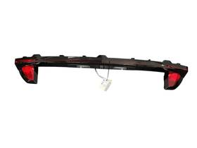 92403-cw540 Hyundai 2025 Tucson Oem Rear Center Tail Light Lamp Bar Assembly