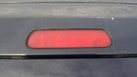 176.ki1205 Kia Sorento 2005 High Mounted Stop Light 280048
