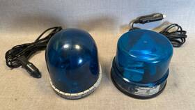 D-80077 Whelen Lot Of 2 Rotating Blue Lights Sireno Works Needs Bulb Read